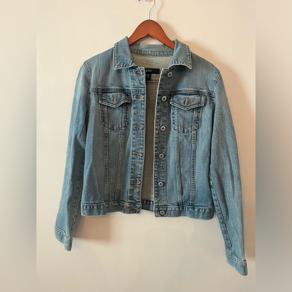 Women’s Gap Jean Jacket